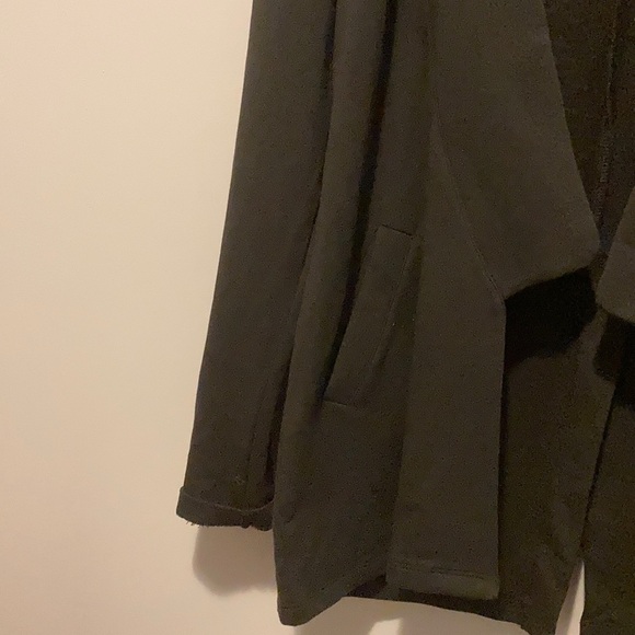 𝅺LILLA P Sweatshirt Blazer - Picture 3 of 4